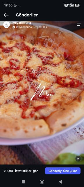 Köz Biberli, İzmir Tulumlu Pizza